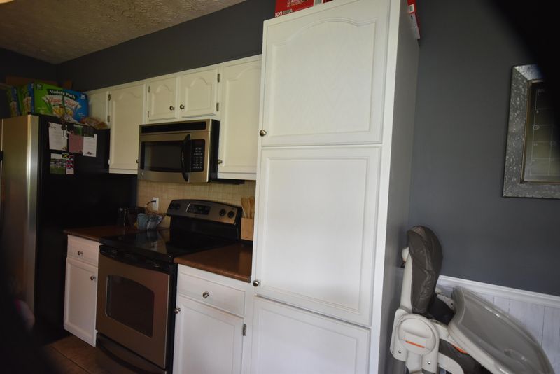 1451 Kay View Dr, Sevierville, TN 37876