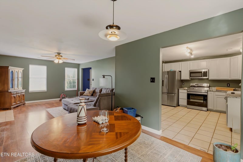 1454 Carrie Belle Dr, Knoxville, TN 37912