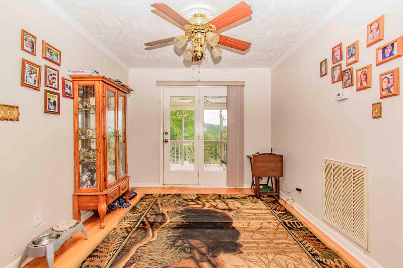 1456 De Vault St, Morristown, TN 37814