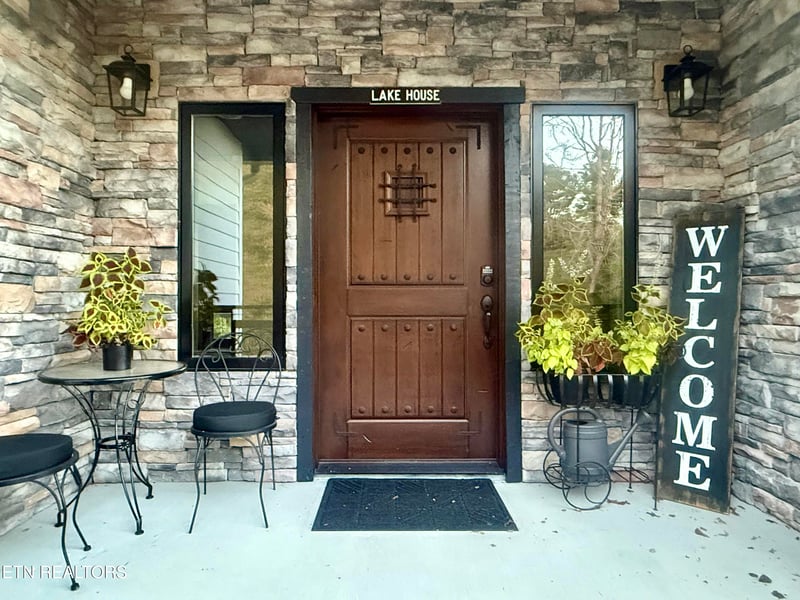 1456 Indian Shadows Dr, Ten Mile, TN 37880