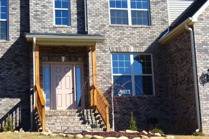 1457 Wineberry Rd, Powell, TN 37849