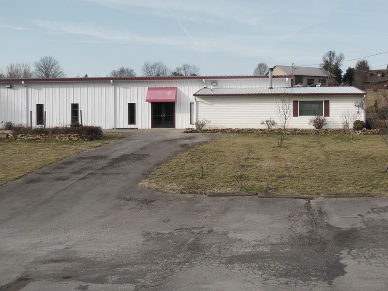 1458-1 Boyds Creek Hwy, Seymour, TN 37865