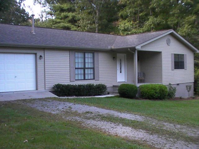 146 Bob White` Dr, Crossville, TN 38555