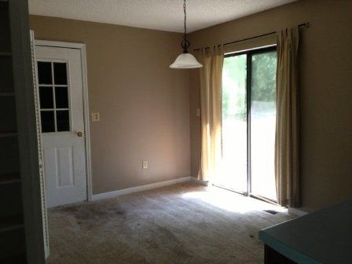 146 Bob White Dr, Crossville, TN 38555