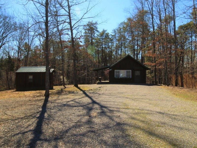 146 Eleazar Rd, Tellico Plains, TN 37385