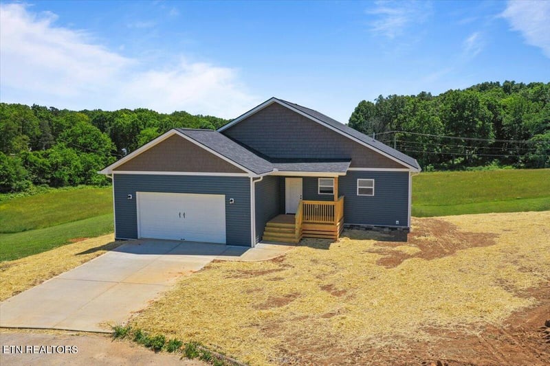 146 Eva Ln, Rutledge, TN 37861