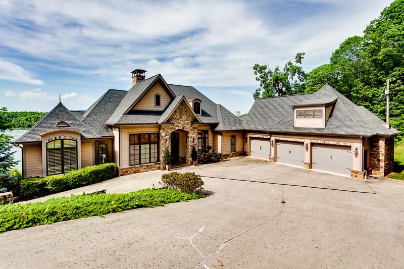 146 S Cove Rd, Maynardville, TN 37807