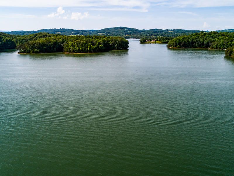 146 S Cove Rd, Maynardville, TN 37807