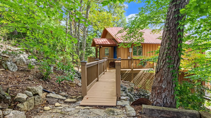 146 Tolliver Trl, Townsend, TN 37882