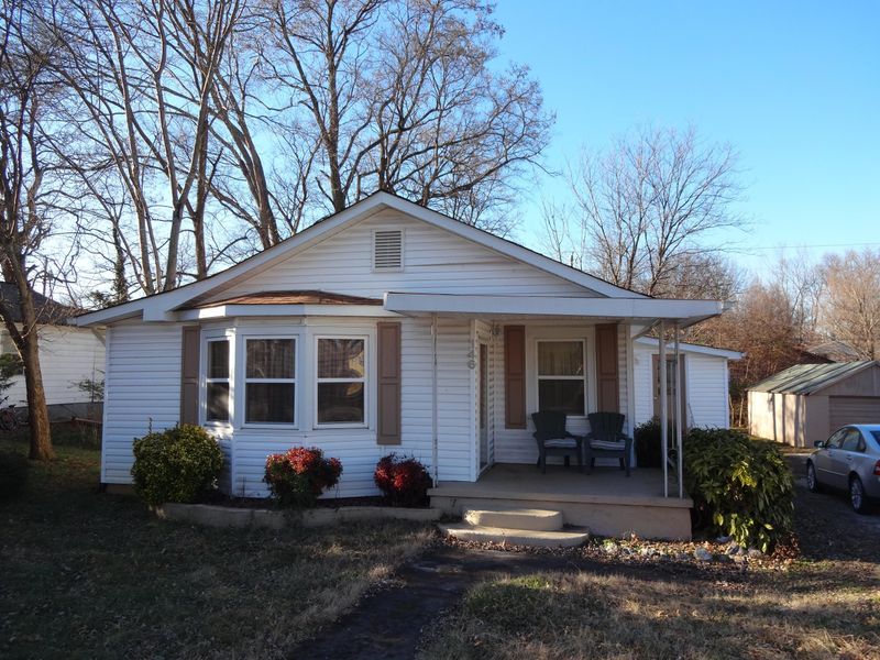 146 W Watt St, Alcoa, TN 37701