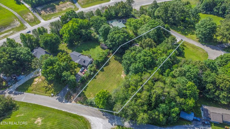 146 Wright Dr, Helenwood, TN 37755