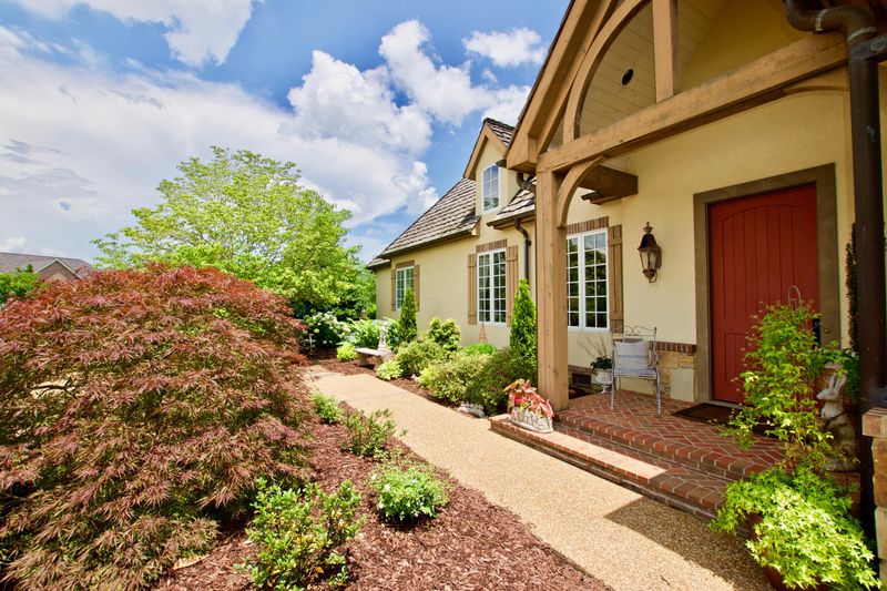 1461 Saint Ives Blvd, Alcoa, TN 37701