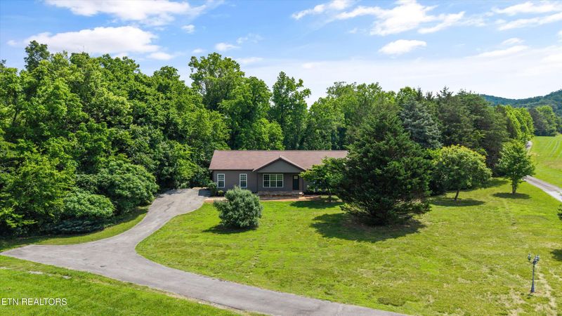 1468 River Rd, Kingston, TN 37763