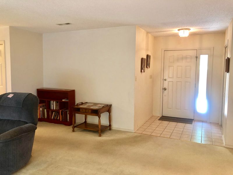 147 Amohi Way, Loudon, TN 37774