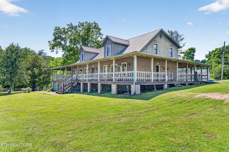 147 Bradbury Ln, Crossville, TN 38555