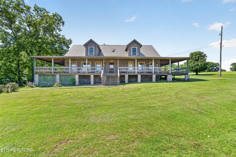 147 Bradbury Ln, Crossville, TN 38555