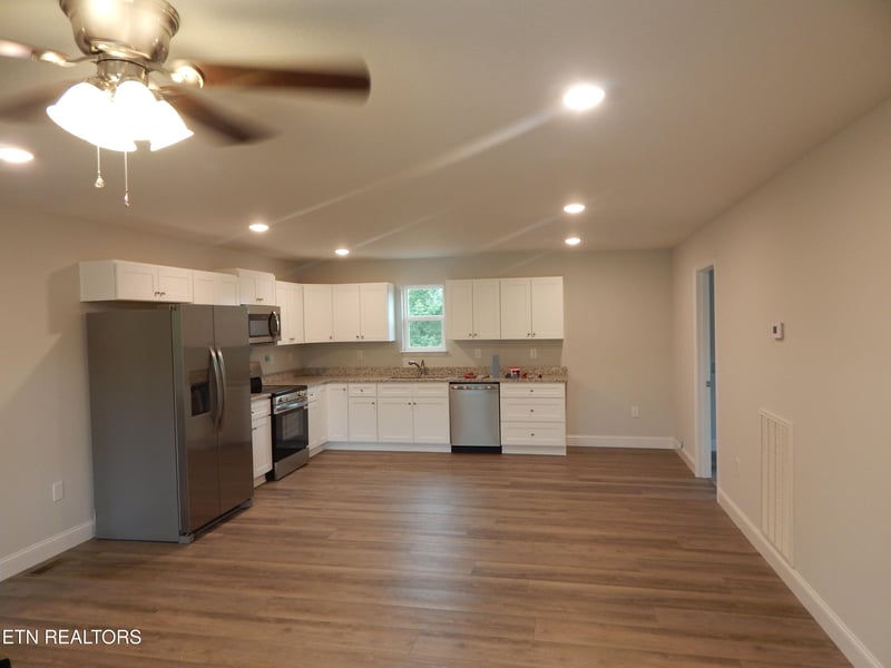 147 County Road 537, Etowah, TN 37331