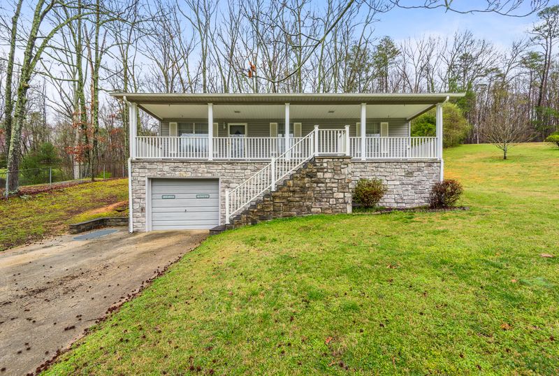 147 Delozier Ln, Rockwood, TN 37854