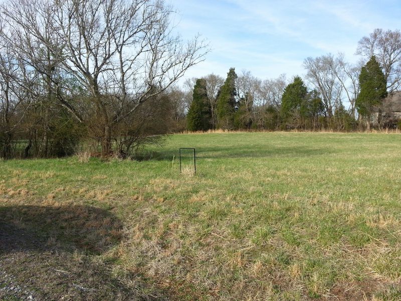 147 Sikwa Trl, Vonore, TN 37885