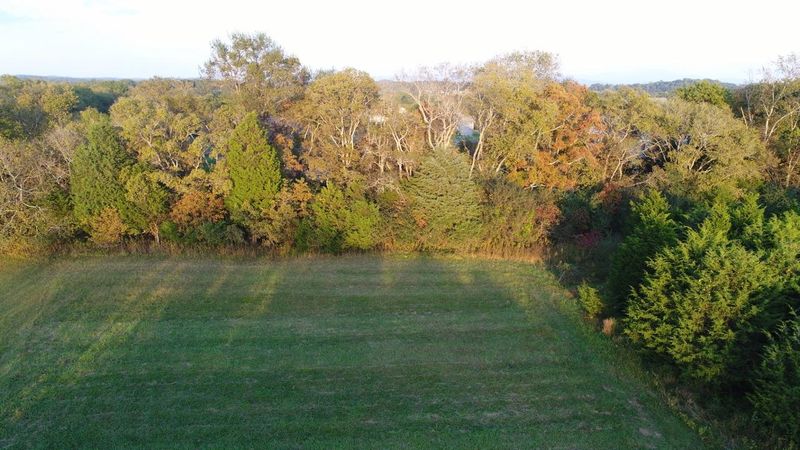 147 Sikwa Trl, Vonore, TN 37885