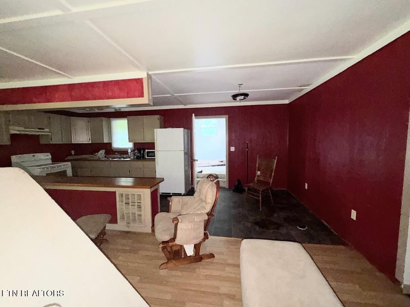 147 Sleepy Hollow Rd, Speedwell, TN 37870
