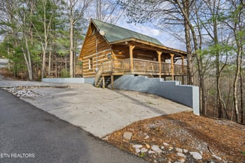 147 Tolliver Tr, Townsend, TN 37882