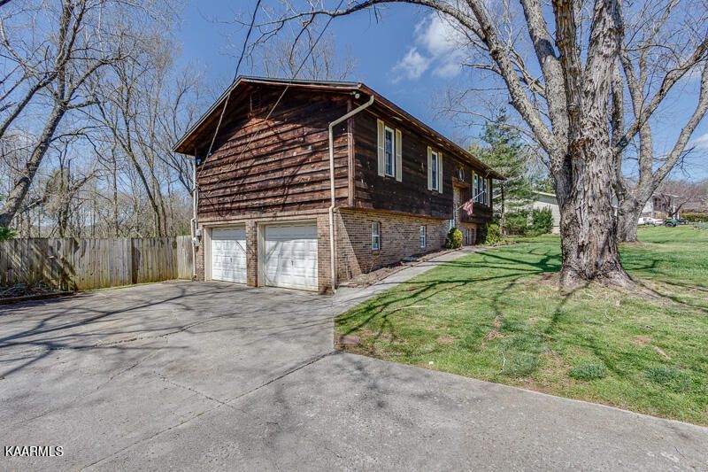147 Vanderview Dr, Seymour, TN 37865