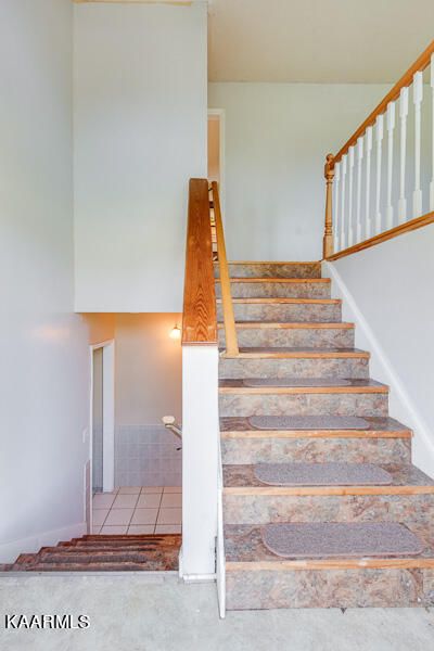 147 Vanderview Dr, Seymour, TN 37865