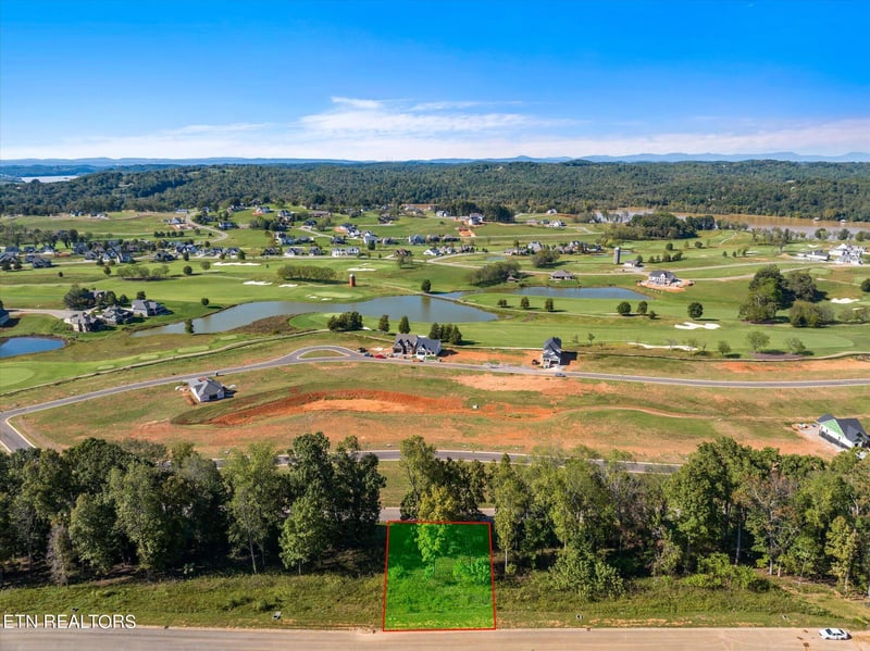 1479 Black Cove Ln, Loudon, TN 37774