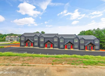 1479 William Holt Blvd, Sevierville, TN 37862
