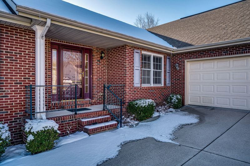 148 Berkshire Loop, Crossville, TN 38558
