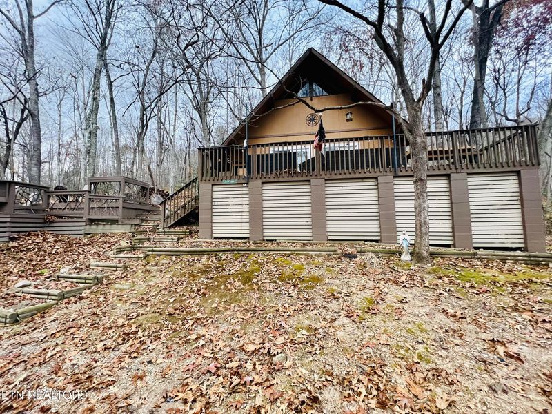 148 Catfish Ln, Lafollette, TN 37766