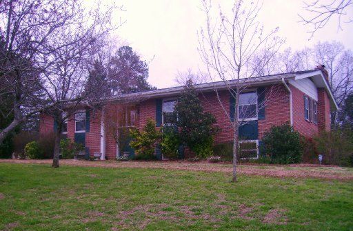 148 Co Rd 522, Etowah, TN 37331