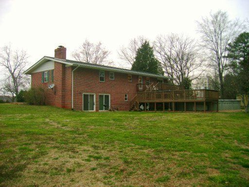 148 Co Rd 522, Etowah, TN 37331