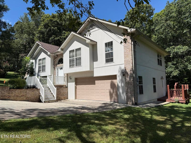 148 Fox Run Rd, Crossville, TN 38571