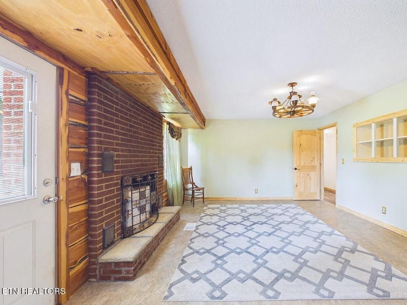 148 Ingram Rd, Madisonville, TN 37354