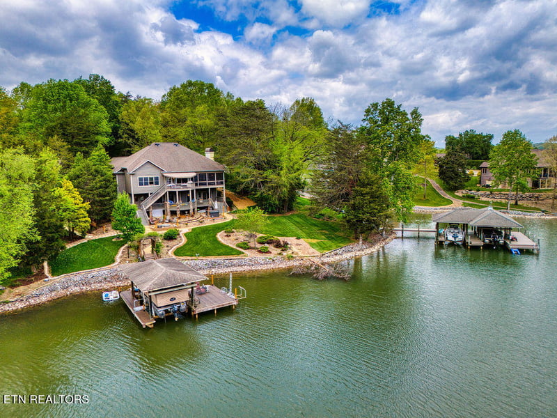 148 Noya Way, Loudon, TN 37774