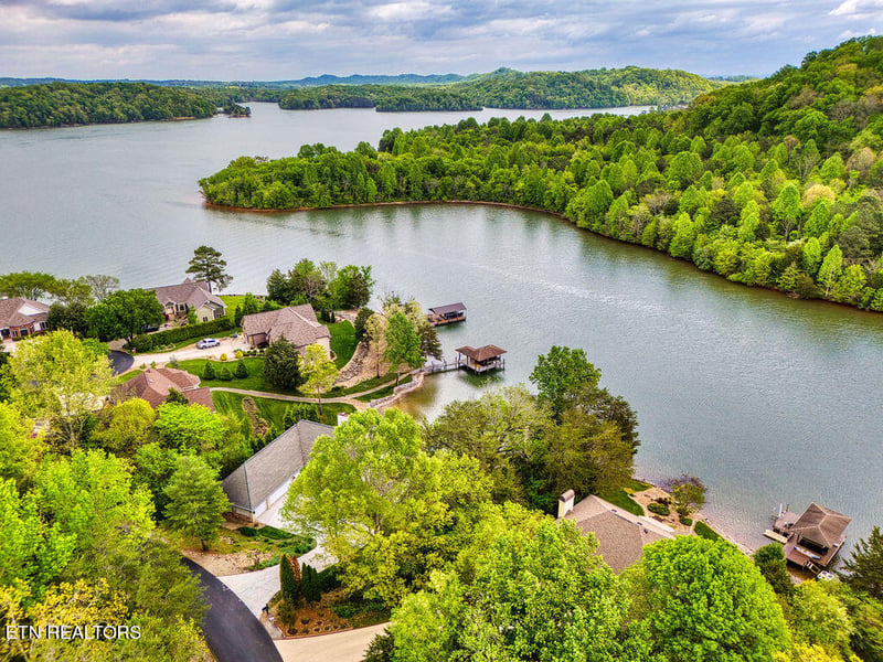 148 Noya Way, Loudon, TN 37774