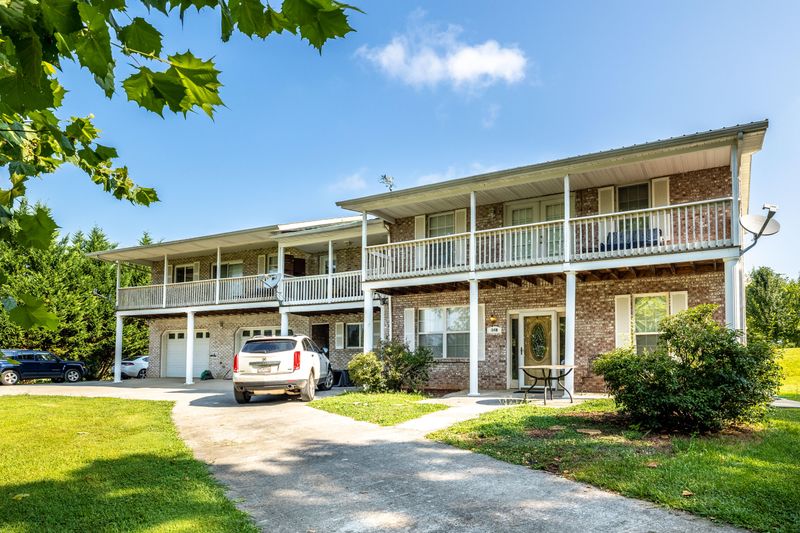 148 Rolling Acres Way, Maryville, TN 37801