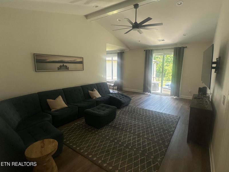 148 Tsuhdatsi Way, Loudon, TN 37774