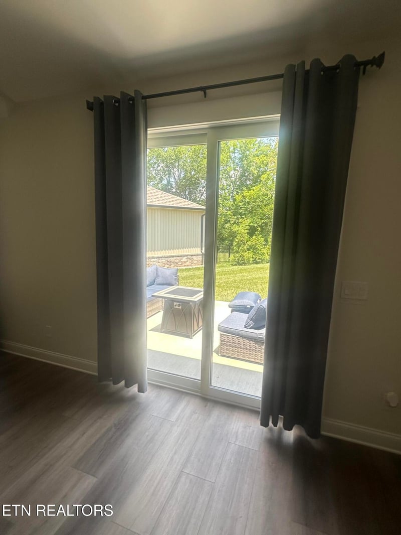 148 Tsuhdatsi Way, Loudon, TN 37774