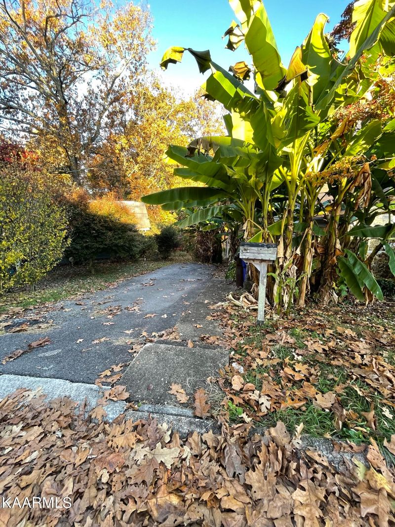 148 Wellington Cir, Oak Ridge, TN 37830