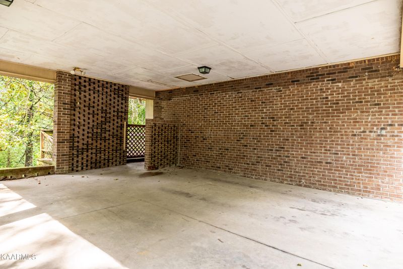 148 Westlook Cir, Oak Ridge, TN 37830