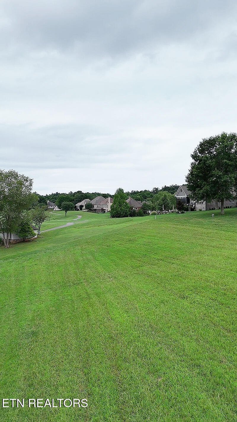 148 White Hawk Dr, Vonore, TN 37885