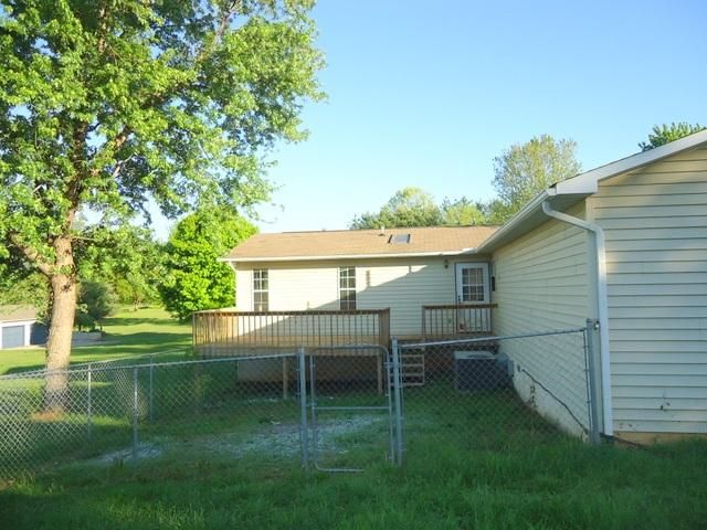 1480 Lynnwood Dr, Greenback, TN 37742