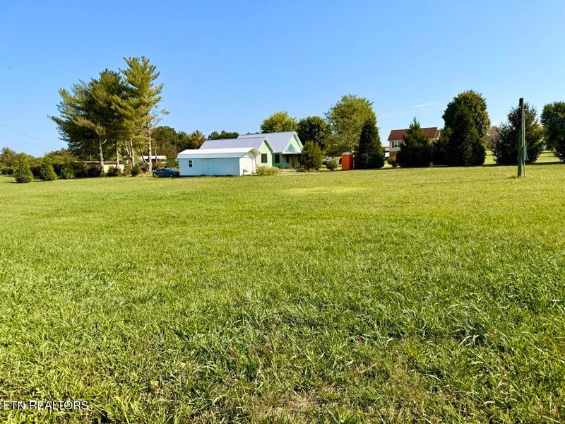 1480 W Cunningham Rd, Seymour, TN 37865