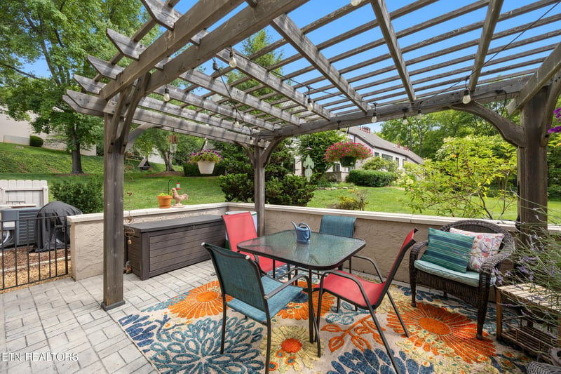 1486 Touraine Pl, Knoxville, TN 37919