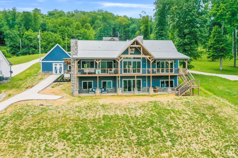 1487 Hickory Pointe Ln, Maynardville, TN 37807