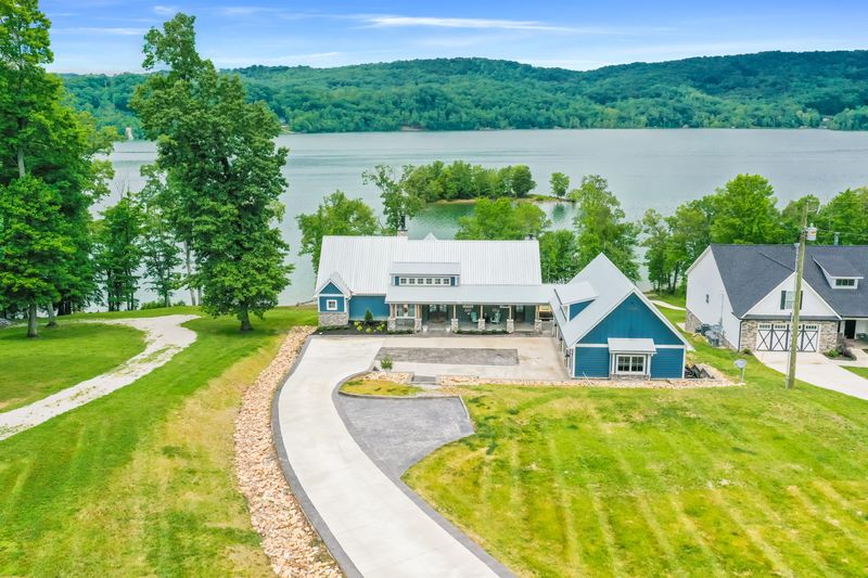 1487 Hickory Pointe Ln, Maynardville, TN 37807