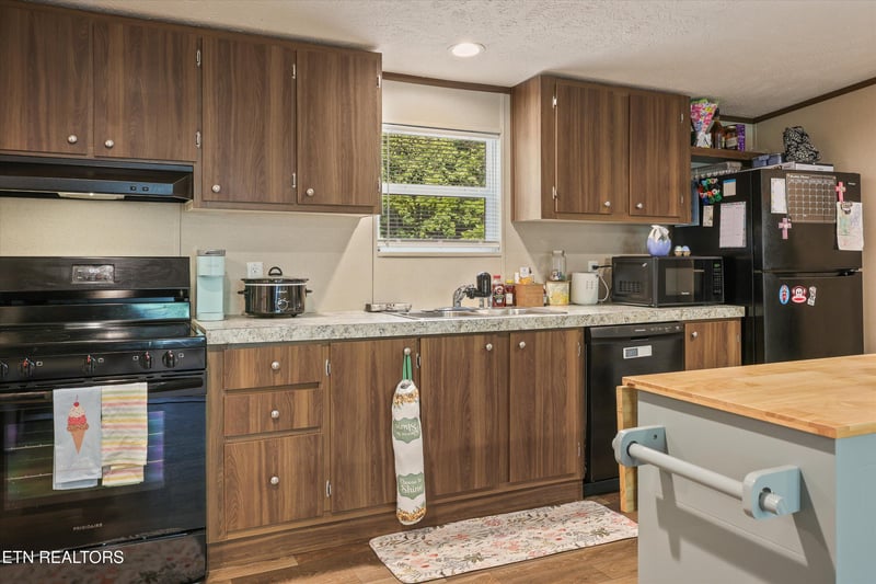 1487 Shields Ferry Rd, Morristown, TN 37814